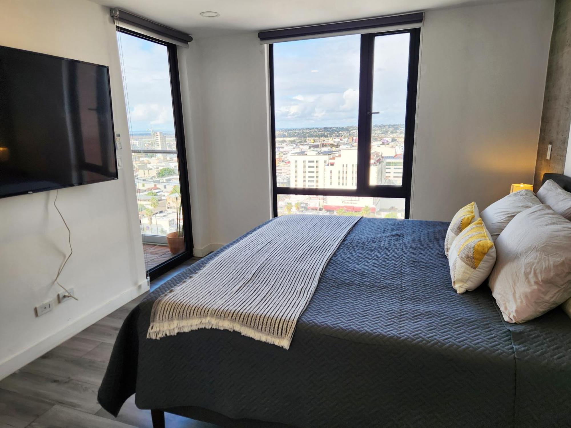 Downtown Apartment With Balcony City View, Gym & Lounge Tijuana Kültér fotó